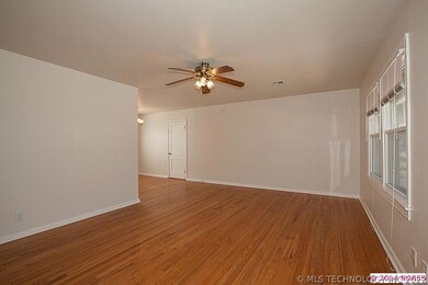 Open Space, Great Natural light throughout