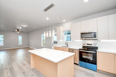 6212 De Priest St, Houston, TX 77091 - photo 7