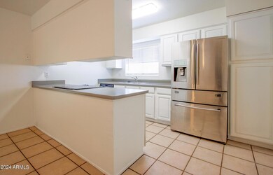 5624 W Cambridge Ave, Phoenix, AZ 85035 - photo 2