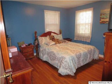 24 Elizabeth Pkwy, Eatontown, NJ 07724 - photo 2