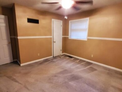 305 Rolling Rd, Shelbyville, TN 37160 - photo 7