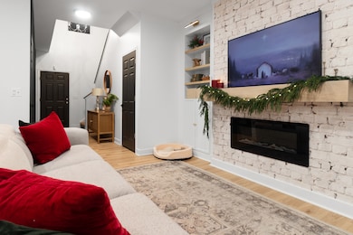 1286 Newport Cir, Pingree Grove, IL 60140 - photo 4