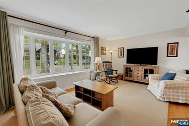 9 Glenfield Rd, Glen Ridge, NJ 07028 - photo 4