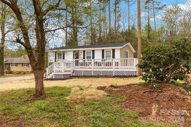 6383 Oakridge Rd, Clover, SC 29710 - photo 3