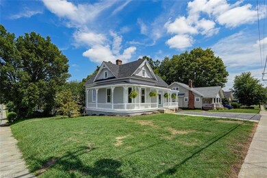 402 Lawsonville Ave, Reidsville, NC 27320 - photo 3