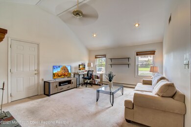 05-E Walnut Pl-005