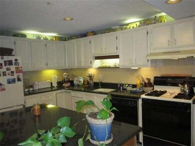 303 Old Beaverbrook unit 303, Acton, MA 01718 - photo 3