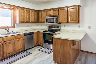 35 Knighton Dr, Bella Vista, AR 72715 - photo 3