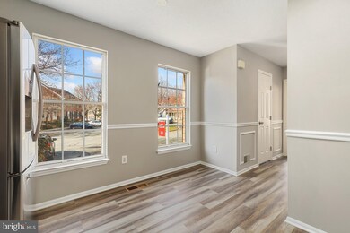 20563 Lowfield Dr, Germantown, MD 20874 - photo 6