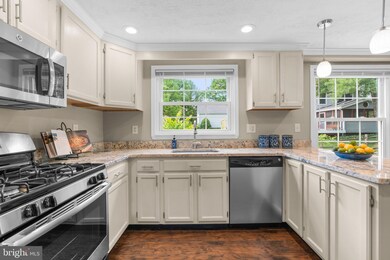 9354 Westering Sun, Columbia, MD 21045 - photo 5