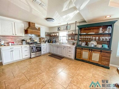 415 E Scharbauer St, Hobbs, NM 88240 - photo 4