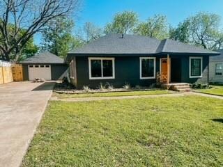 609 W Lake St, Ennis, TX 75119 - photo 4