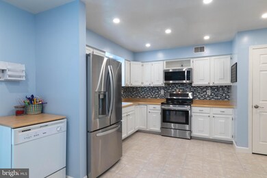 510 Streaker Rd, Sykesville, MD 21784 - photo 7