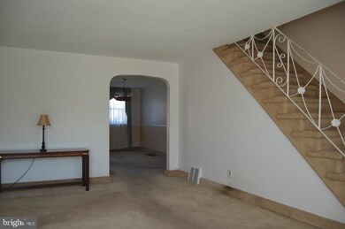 255 Westbrook Dr, Clifton Heights, PA 19018 - photo 2