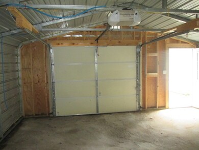 176 Mont Vernon Rd, Milford, NH 03055 - photo 2