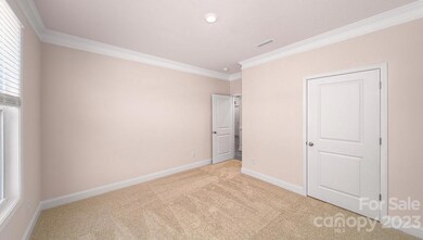 254 Fox Cove Rd, Hendersonville, NC 28792 - photo 5