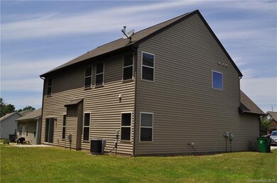 Notice how the trim and gutters match the colors o