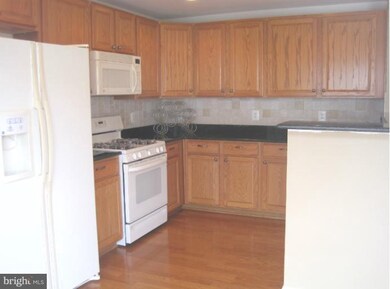 24752 Stone Station Terrace unit 210, Stone Ridge, VA 20105 - photo 2