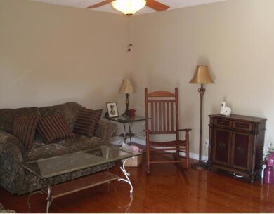 2207 Tucker Ave, Pascagoula, MS 39567 - photo 2