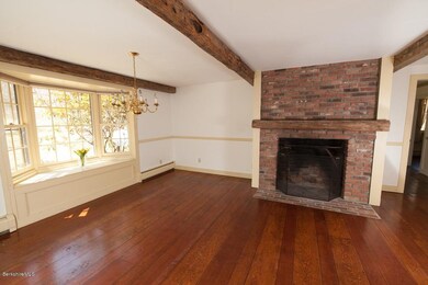 Dining room 2
