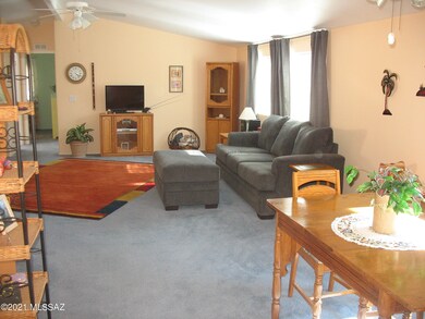 7768 Edgestone Great Room 1