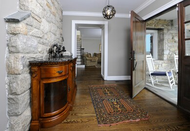 8 Ridge Rd, Greenwich, CT 06807 - photo 6