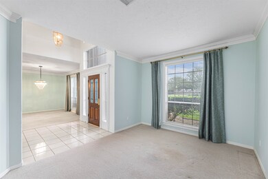 305 Regency Ct, Friendswood, TX 77546 - photo 7