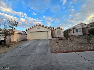 2771 Alderly Ridge Ave, North Las Vegas, NV 89081 - photo 2