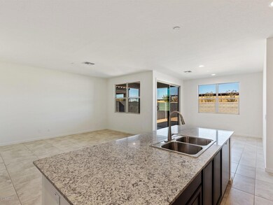 006_Kitchen