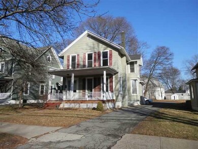 Exterior Front house with drive way