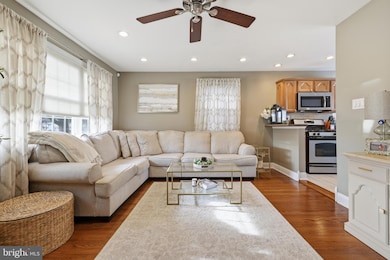 19 Farnsworth Ave, Maple Shade, NJ 08052 - photo 7