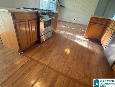 4728 Overwood Cir, Birmingham, AL 35222 - photo 3