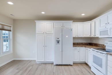 112 Northlight Way unit 53, Fitchburg, WI 53711 - photo 6