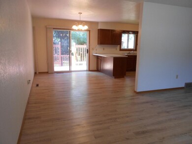 Dining Room<|><|>