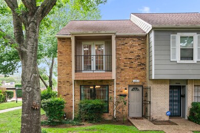 This end units boasts great natural light. Take ad