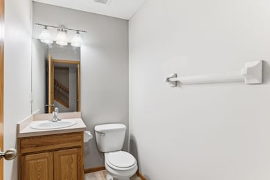 6372 13th St N, Saint Paul, MN 55128 - photo 7