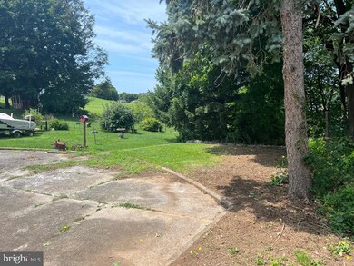 1045 Broadway Blvd, Reading, PA 19607 - photo 4