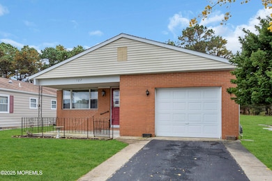 127 San Carlos St, Toms River, NJ 08757 - photo 2