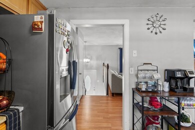 898 Read St, Attleboro, MA 02703 - photo 4