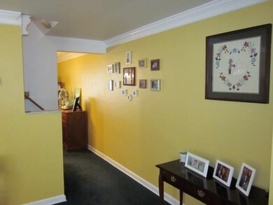 Center stairs provide a nice 