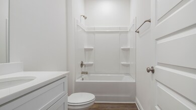 H_Lot76_Delray_05_Bathroom