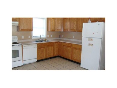 43 Chambers St, Providence, RI 02907 - photo 2