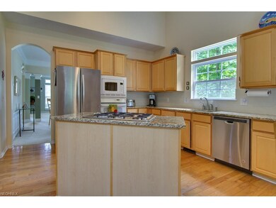 1095 W Parkway Blvd, Aurora, OH 44202 - photo 6