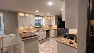 14902 Rosehill Ct, Houston, TX 77070 - photo 4