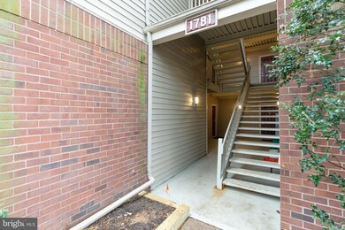 1781 Jonathan Way unit C, Reston, VA 20190 - photo 4