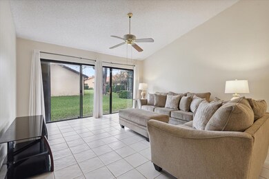 7231 Solandra Ln, Tamarac, FL 33321 - photo 6