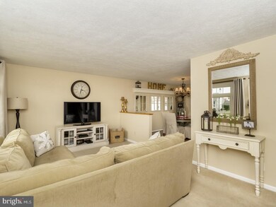 410 Musket Dr, Morrisville, PA 19067 - photo 3