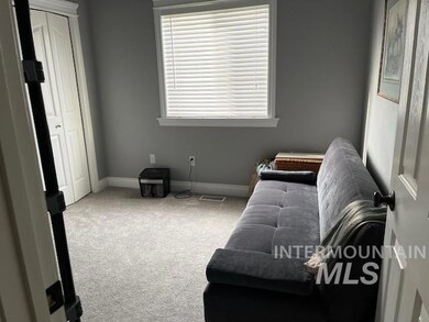 806 W Oakmont Ave, Nampa, ID 83686 - photo 5
