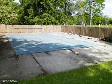 299 Warrior Dr, Bunker Hill, WV 25413 - photo 7