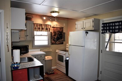 7 Raccoon Aly, Hillsborough, NH 03244 - photo 7